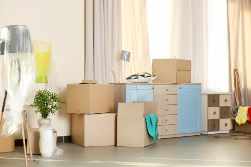 Man and van moving service in Mortlake near residential streets