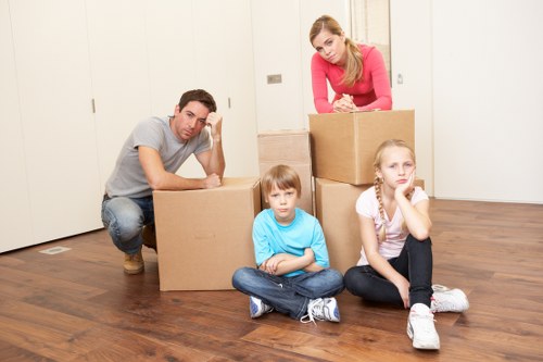A local moving truck service ready for a Mortlake relocation